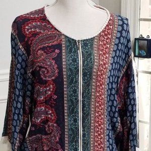 Xhilaration Boho Top with Full Zipper Front Size Medium
